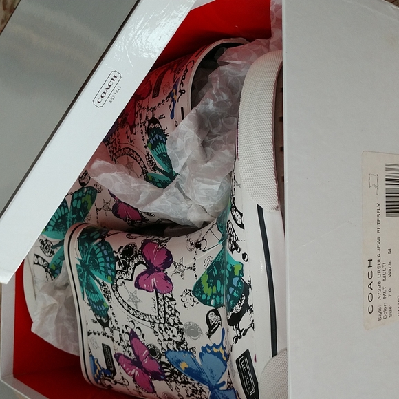 #16 COACH Ursula Jewel Butterfly Rainboots. NIB = NWT - Picture 3 of 16
